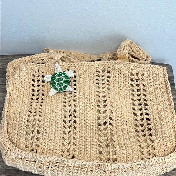 🐢Crochet Tote Bag with Turtle Charm ✨ - Picture 3 of 11